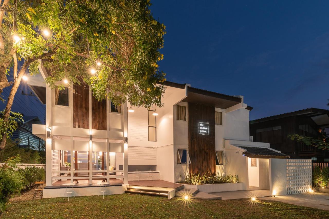 The Mellow Pillow Hotel @ Chiang Mai Gate Экстерьер фото