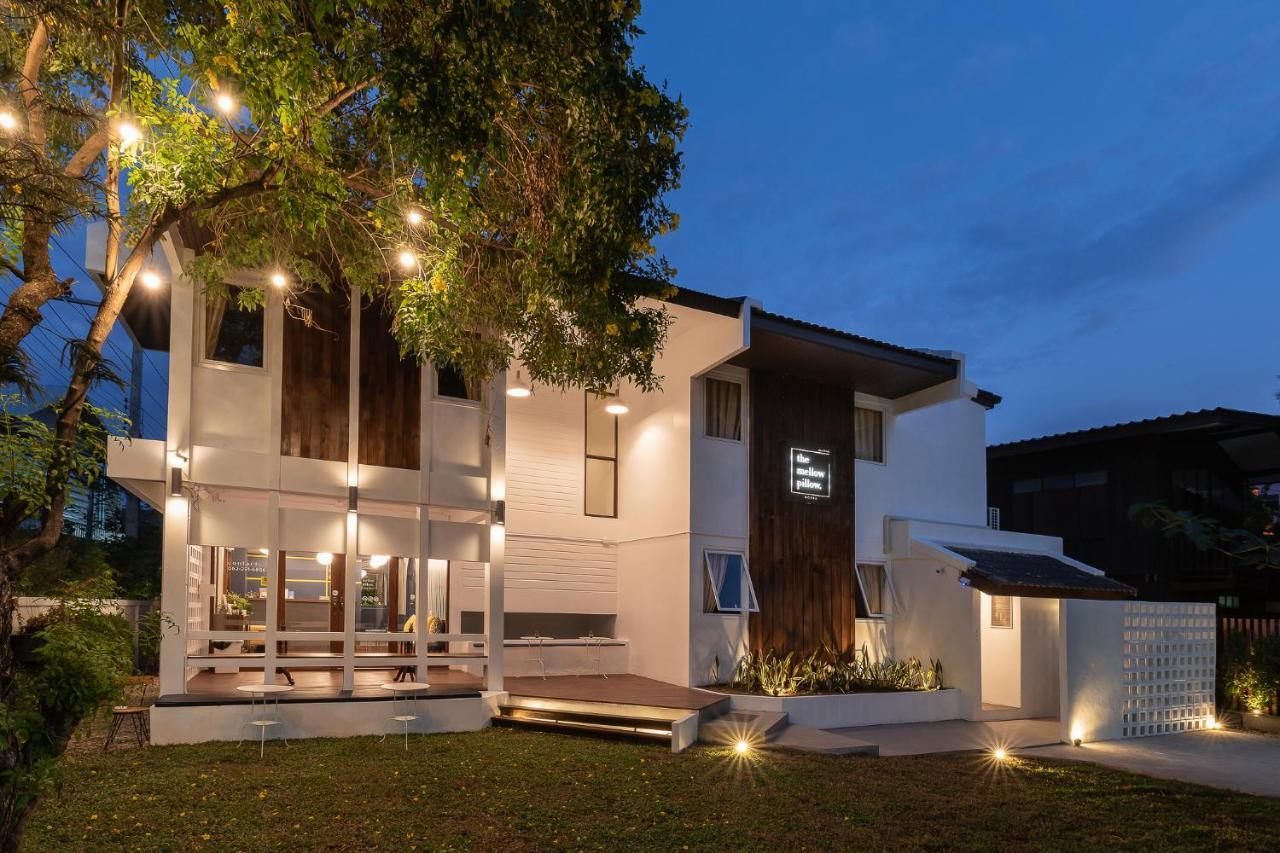 The Mellow Pillow Hotel @ Chiang Mai Gate Экстерьер фото